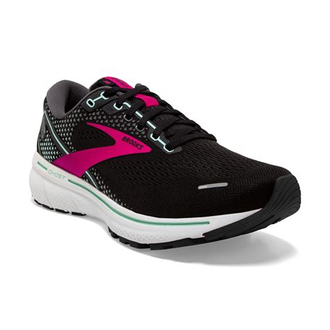 where to find brooks shoes